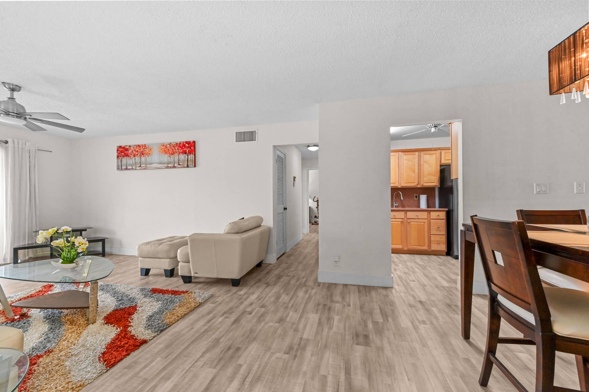 6309 Bay Club Drive, #3, Fort Lauderdale, FL 33308 05 Living room 01