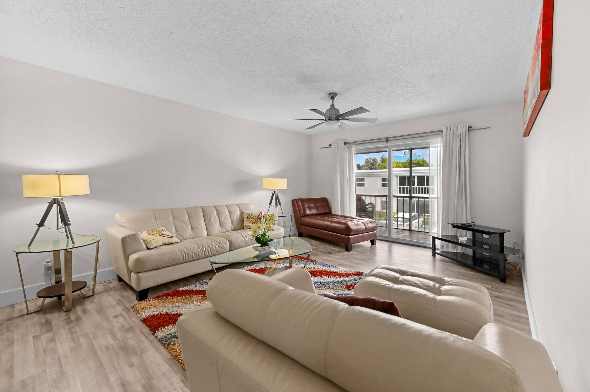 6309 Bay Club Drive, #3, Fort Lauderdale, FL 33308 07 Living room 03