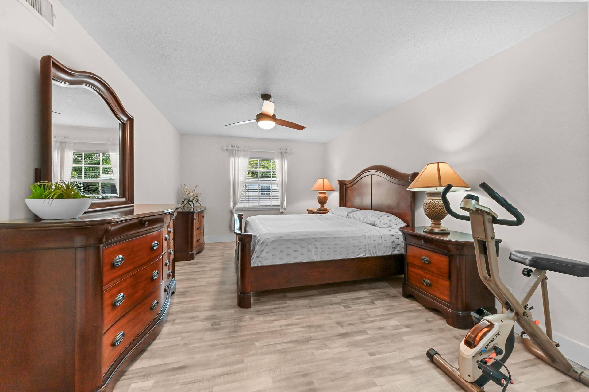 6309 Bay Club Drive, #3, Fort Lauderdale, FL 33308 17 Bedroom 03