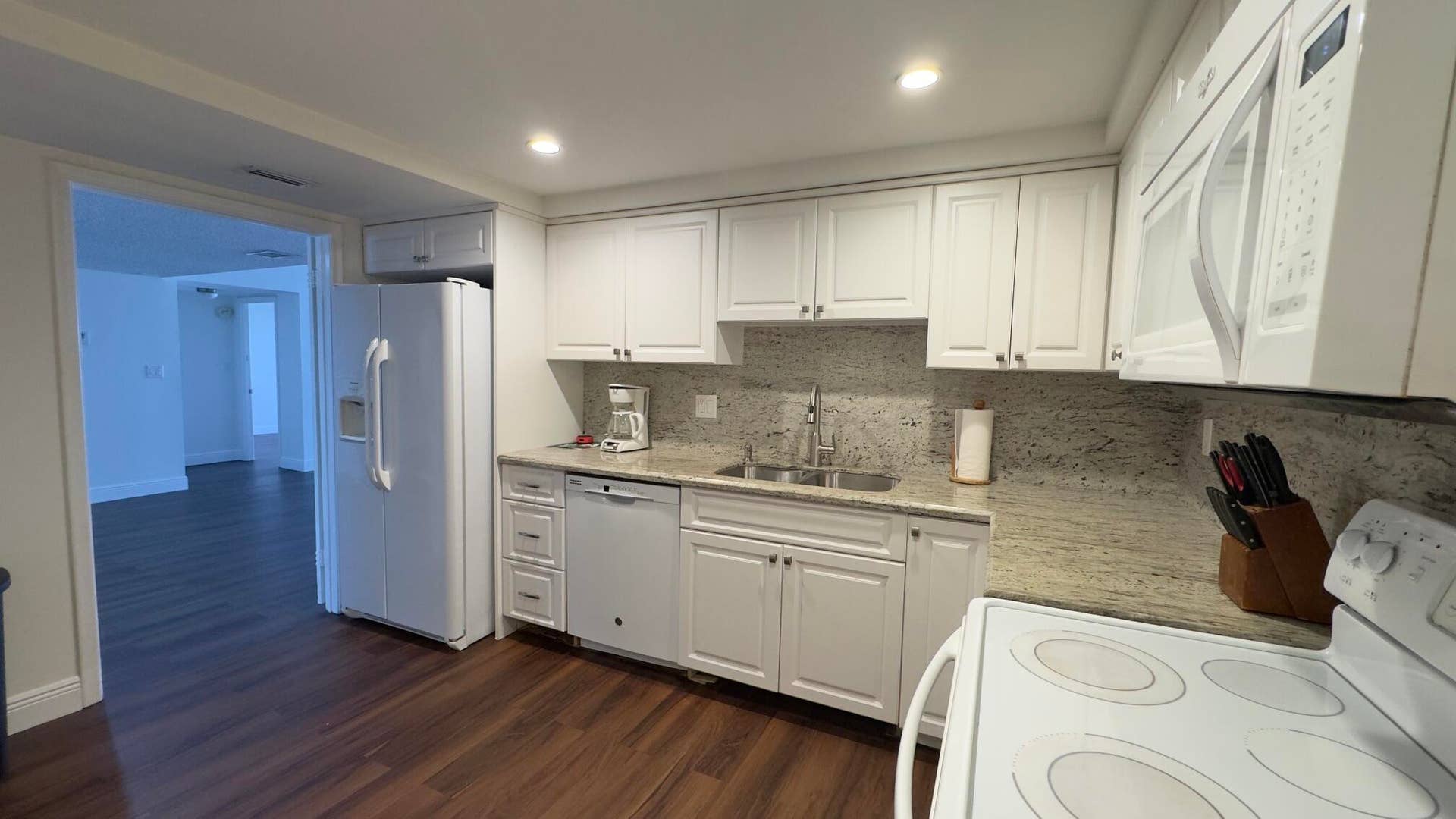 5100 N Ocean Boulevard, #804, Lauderdale By The Sea, FL 33308 Spacious Kitchen