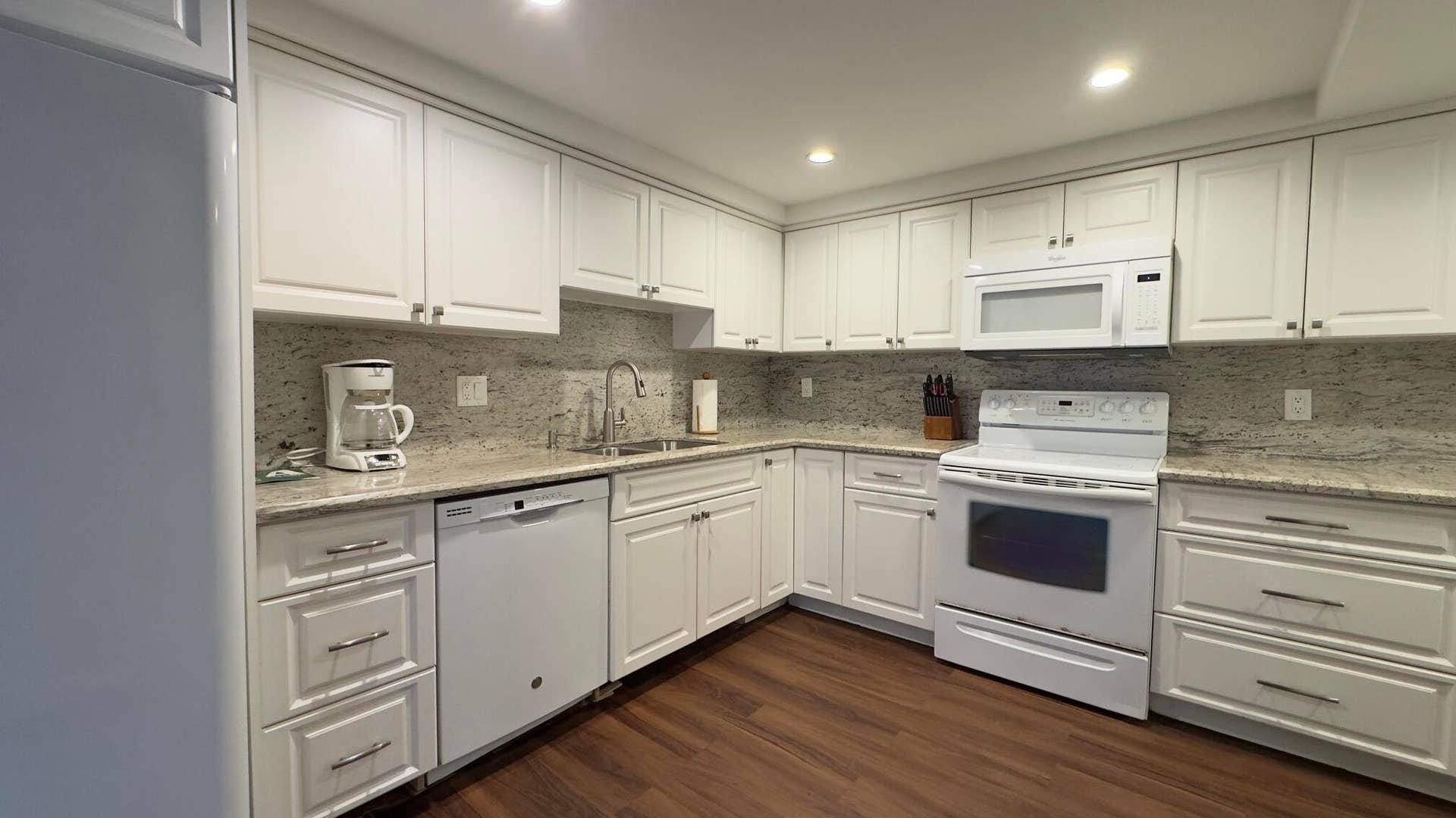 5100 N Ocean Boulevard, #804, Lauderdale By The Sea, FL 33308 Spacious Kitchen