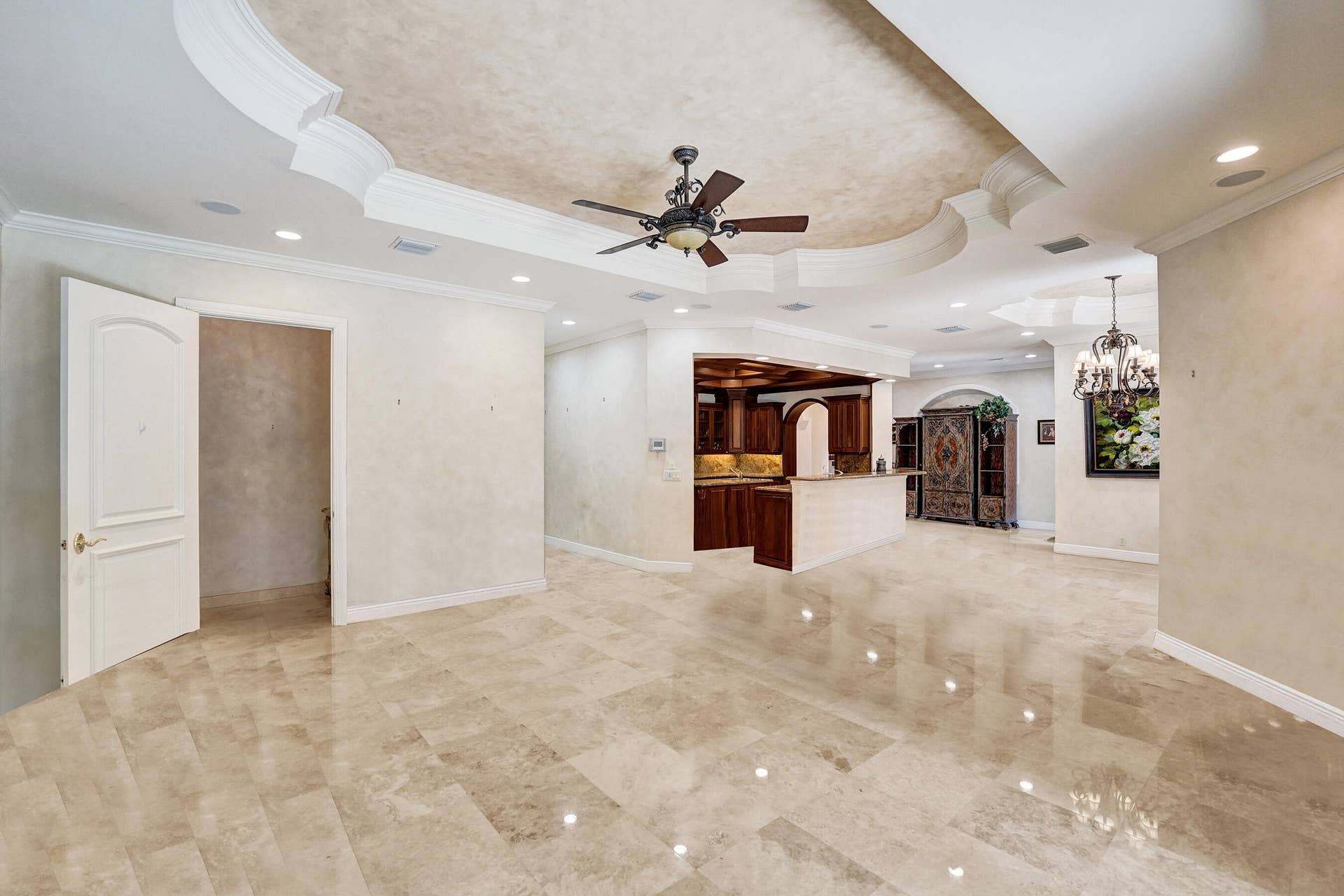 1212 E Lake Drive, Fort Lauderdale, FL 33316 DSC07605