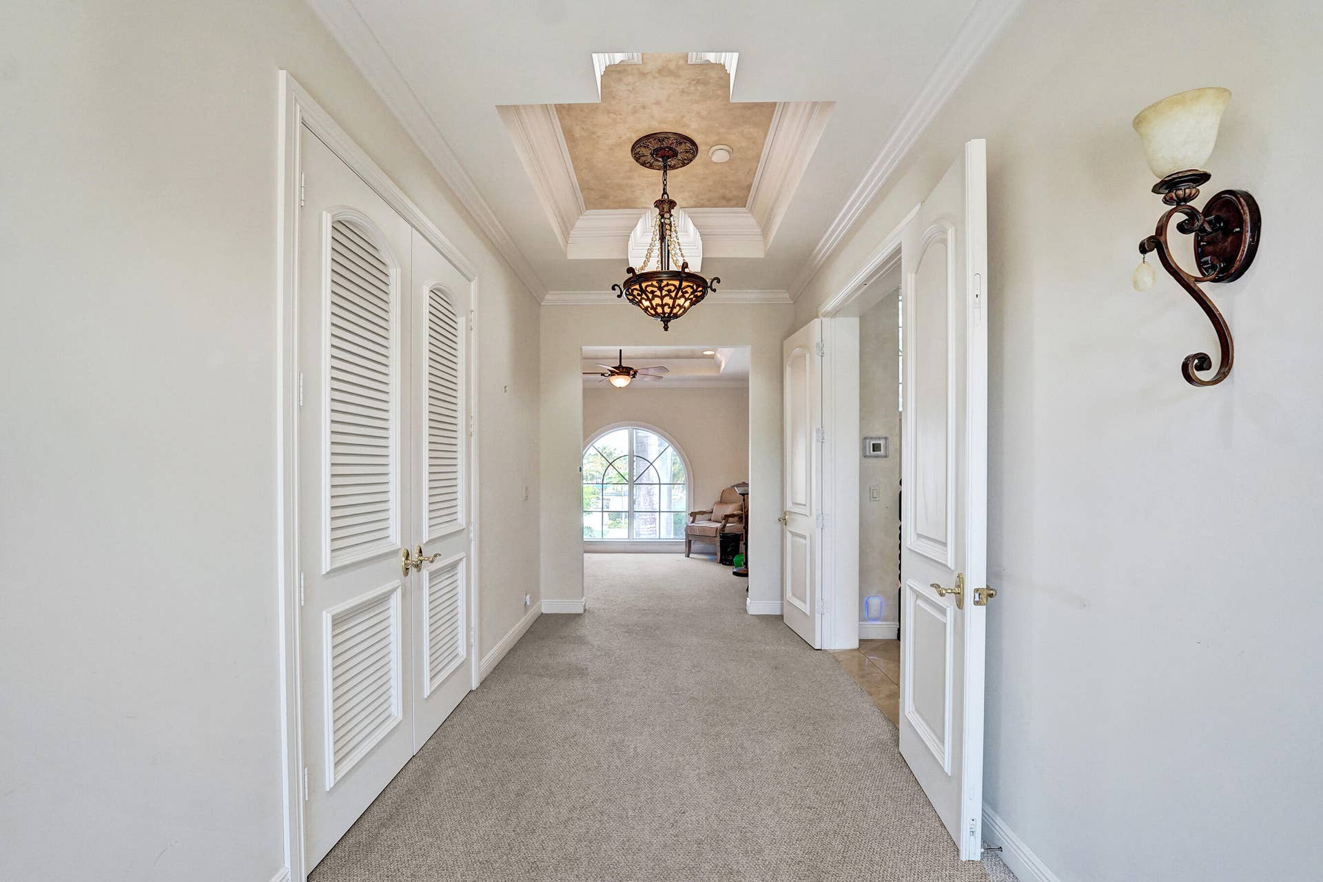 1212 E Lake Drive, Fort Lauderdale, FL 33316 DSC07779