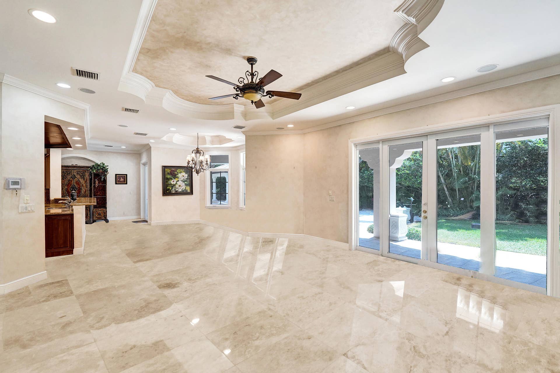 1212 E Lake Drive, Fort Lauderdale, FL 33316 DSC07602