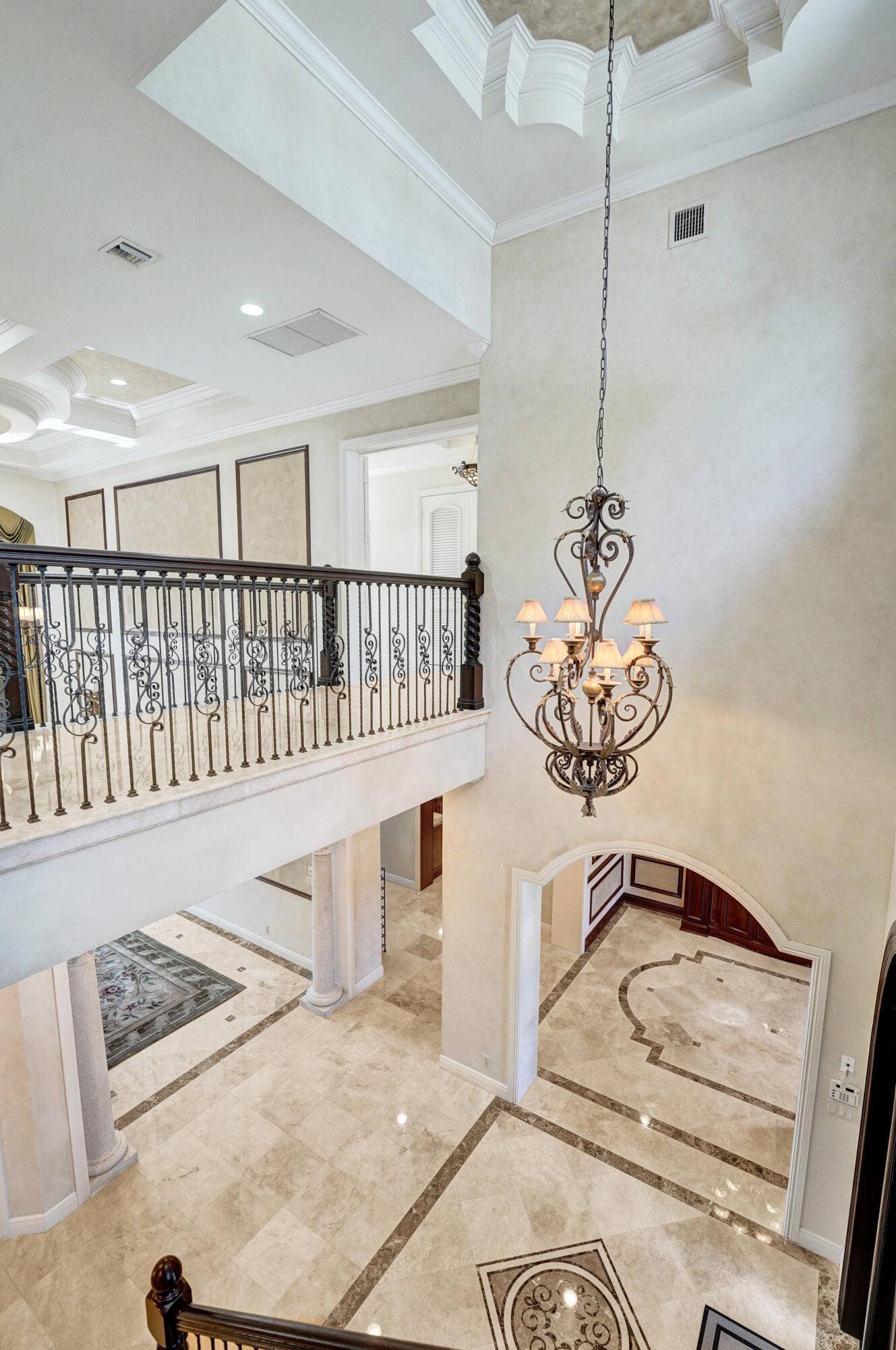 1212 E Lake Drive, Fort Lauderdale, FL 33316 DSC07656