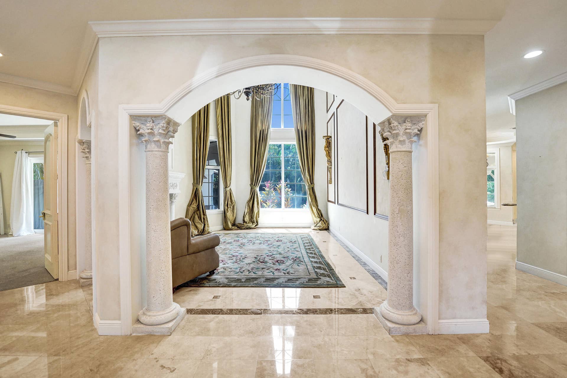 1212 E Lake Drive, Fort Lauderdale, FL 33316 DSC07521