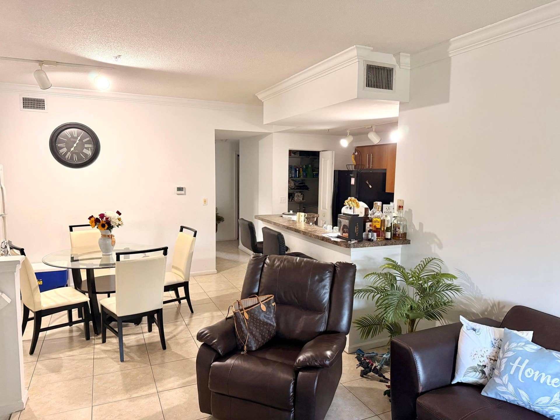 6020 W Sample Road, #303, Coral Springs, Coral Springs, FL 33067 IMG_4906