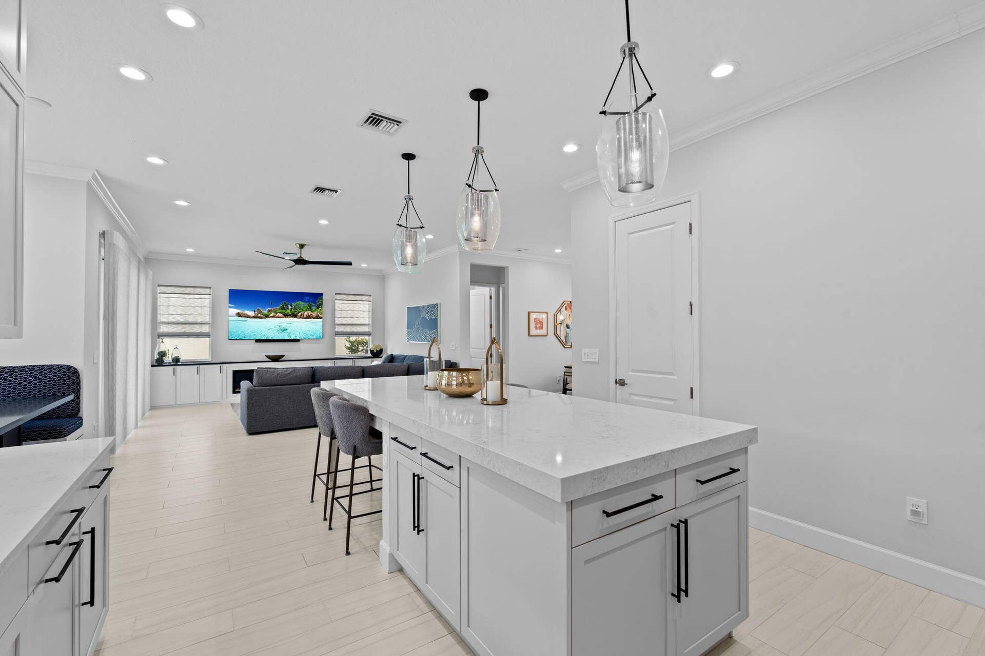 23-web-or-mls-A7404907