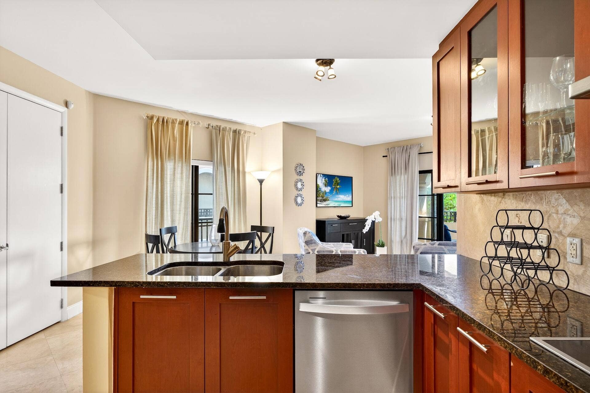 Fountains 328KITCHEN AREA-3