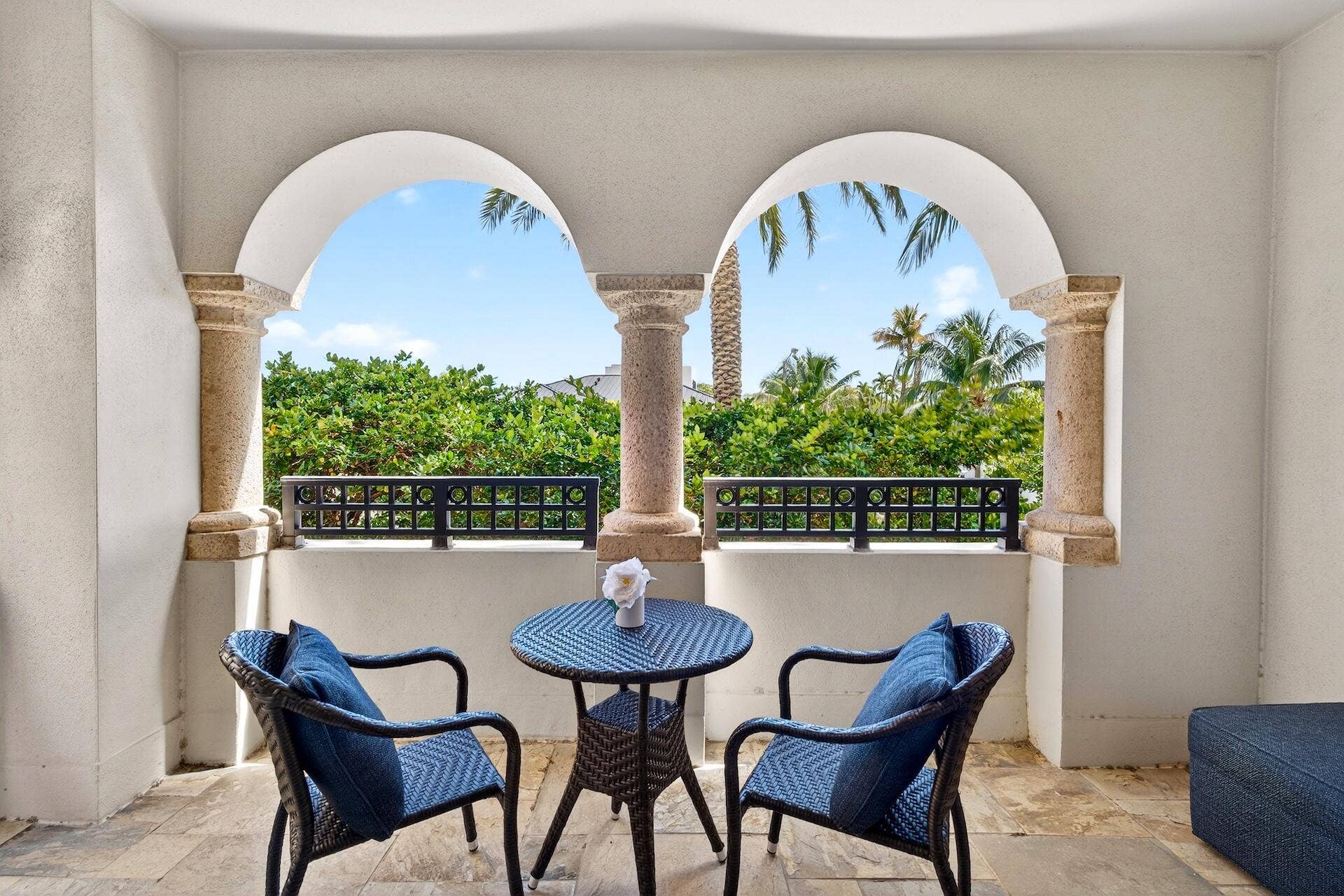 Fountains 328PATIO AREA-3