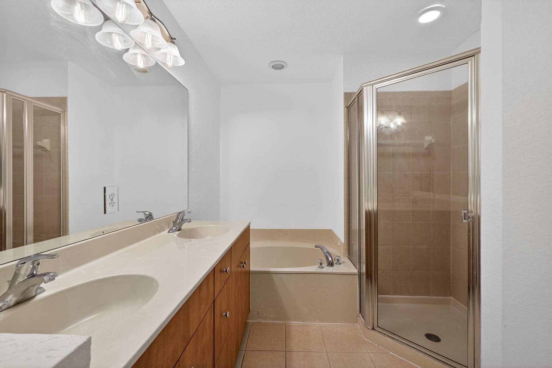 29-web-or-mls-5D1A5613