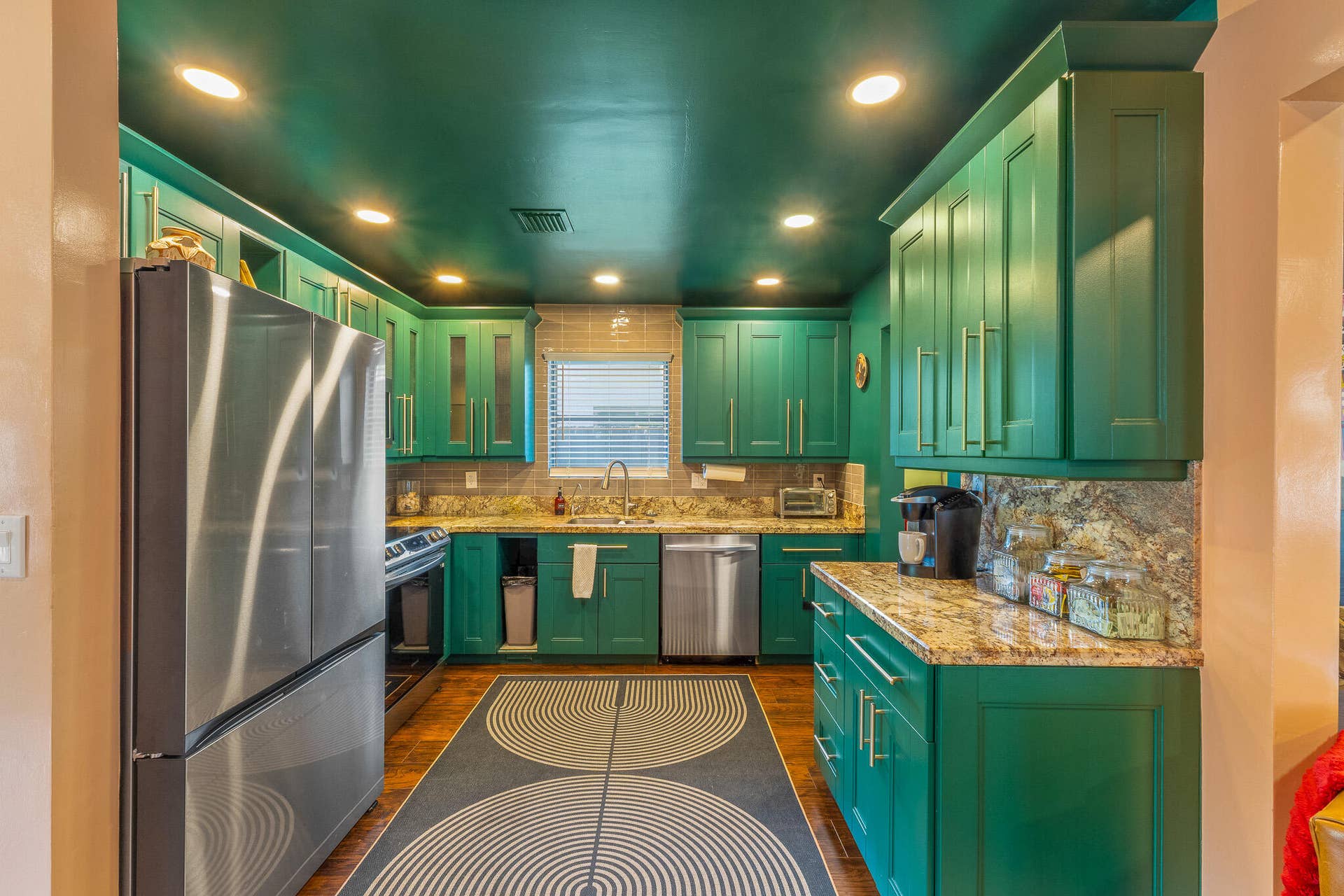 2816 NE 9th Terrace, Wilton Manors, FL 33334 2816 NE 9 Terrace (11 of 26)