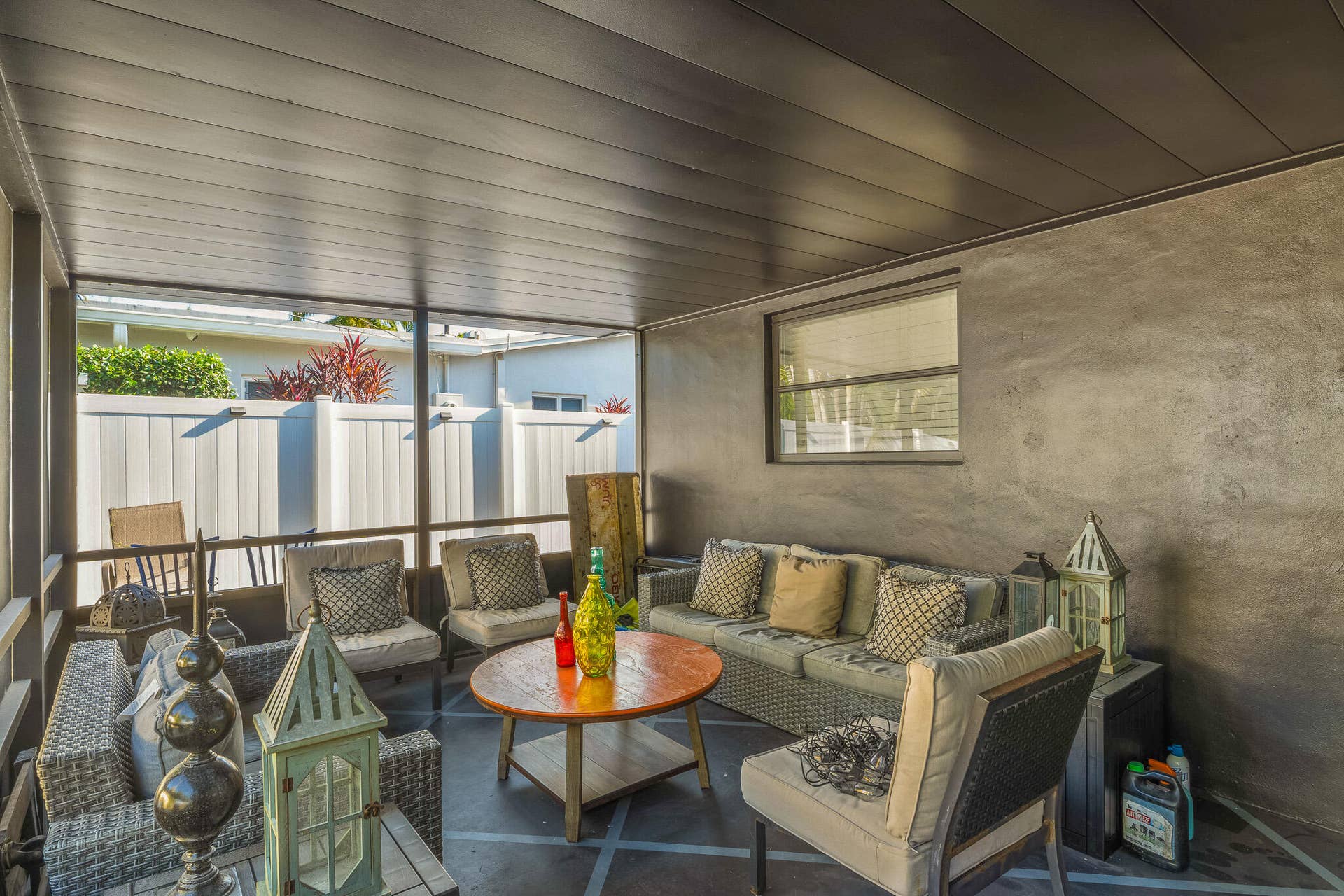 2816 NE 9th Terrace, Wilton Manors, FL 33334 2816 NE 9 Terrace (24 of 26)