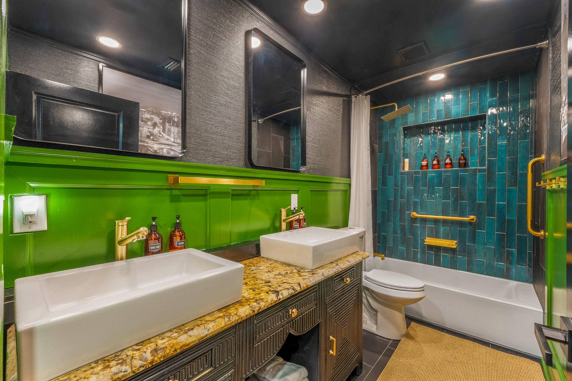 2816 NE 9th Terrace, Wilton Manors, FL 33334 2816 NE 9 Terrace (15 of 26)