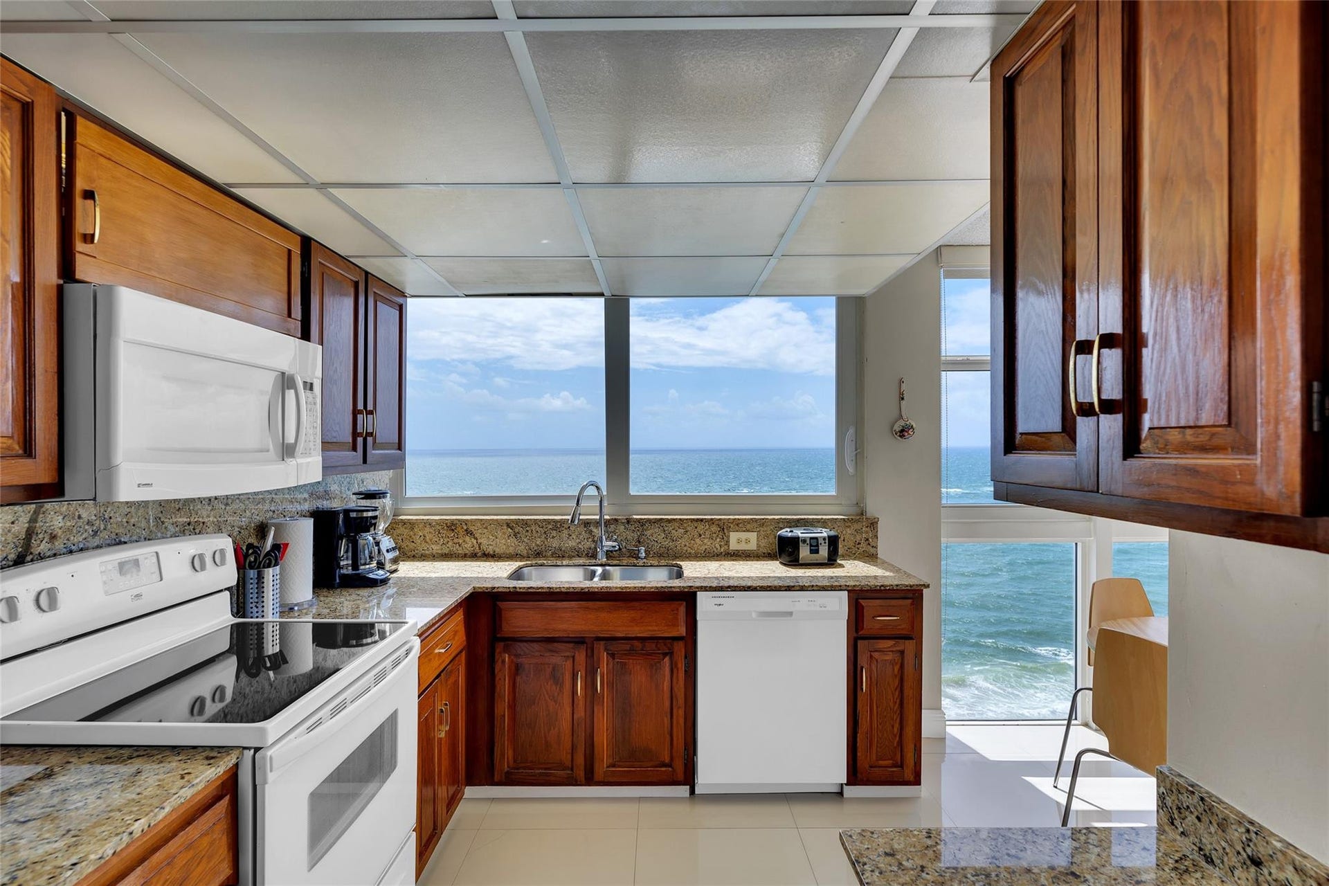 1370 S Ocean Boulevard, #1801, Pompano Beach, FL 33062 Photo 11