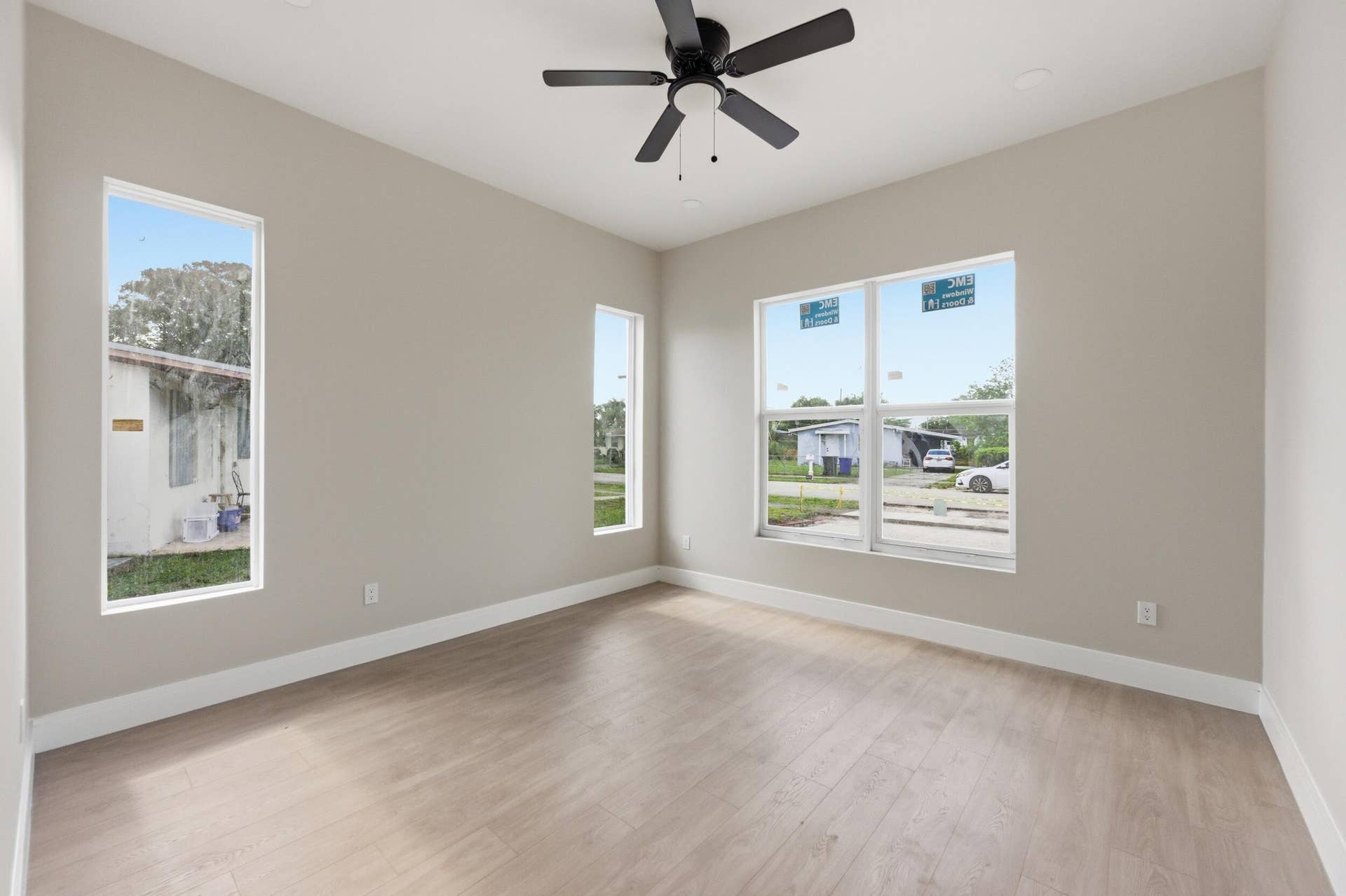 1705 NW 15th Street, Fort Lauderdale, FL 33311 _jjl3494