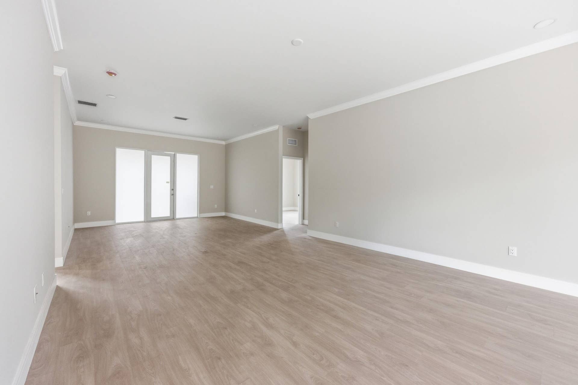 1705 NW 15th Street, Fort Lauderdale, FL 33311 _jjl3489