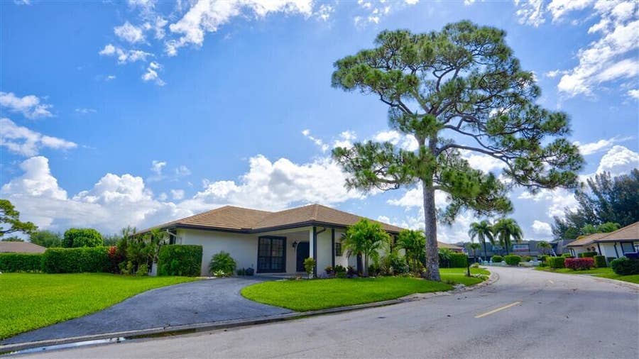 Property photo for 429 Pine Villa Drive, Atlantis, FL
