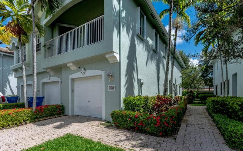 Property photo for 3019 Laurel Ridge Circle, Riviera Beach, FL
