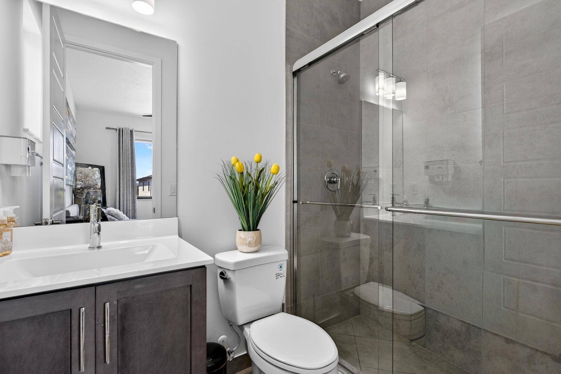 UPSTAIRS THIRD BATHROOM