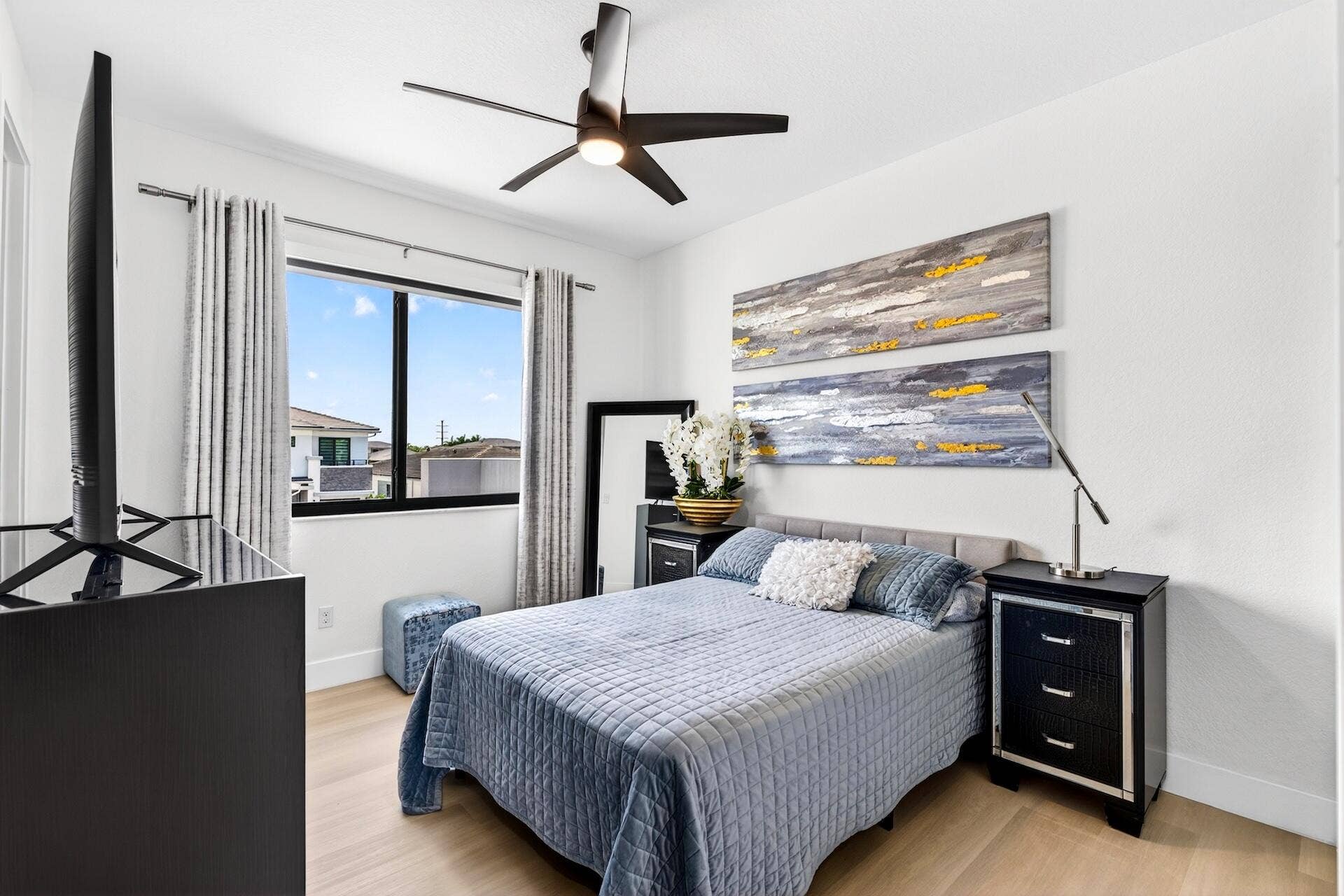 BEDROOM-3