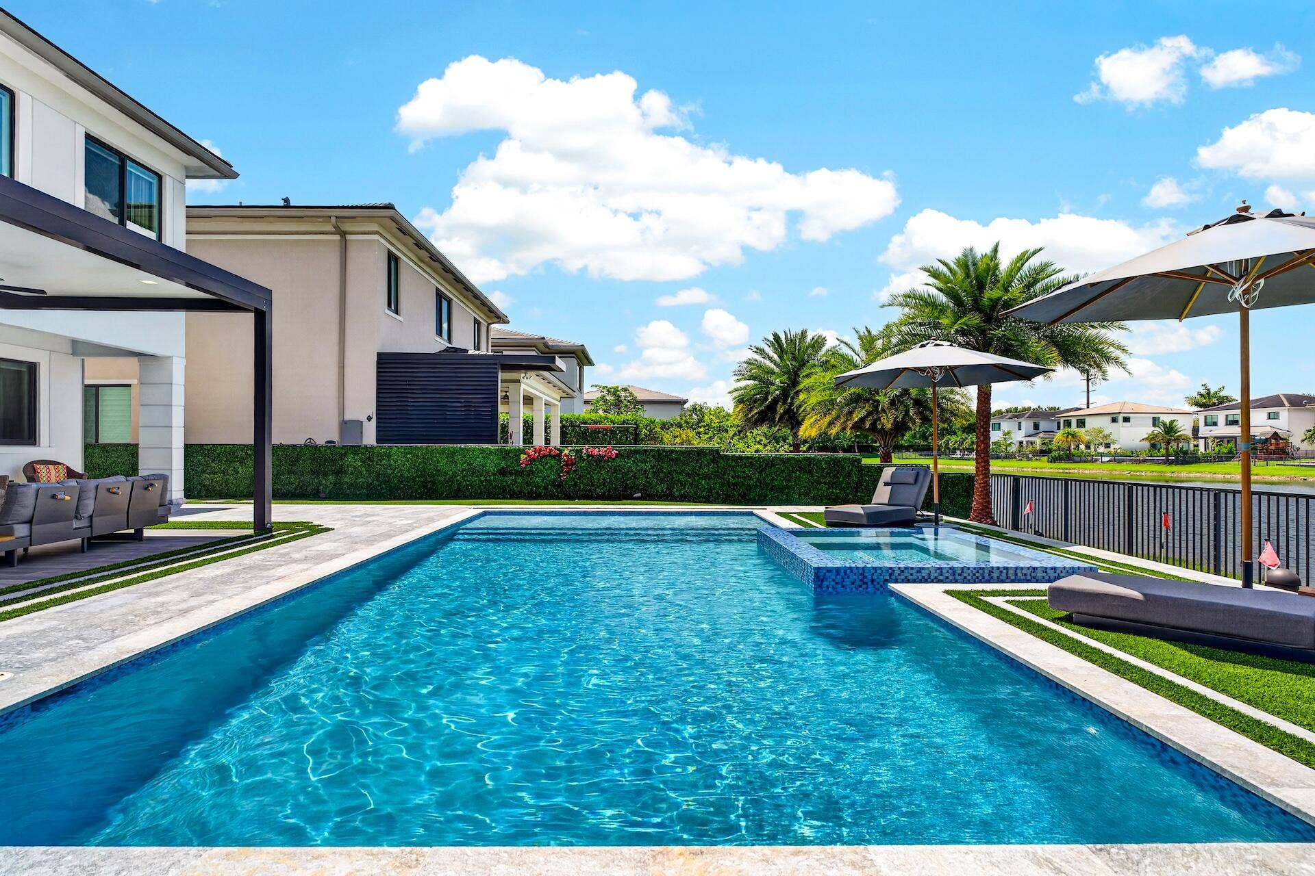 POOL BACKYARD-8