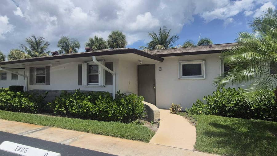Property photo for 2805 Crosley Drive E, #Apt E, West Palm Beach, FL
