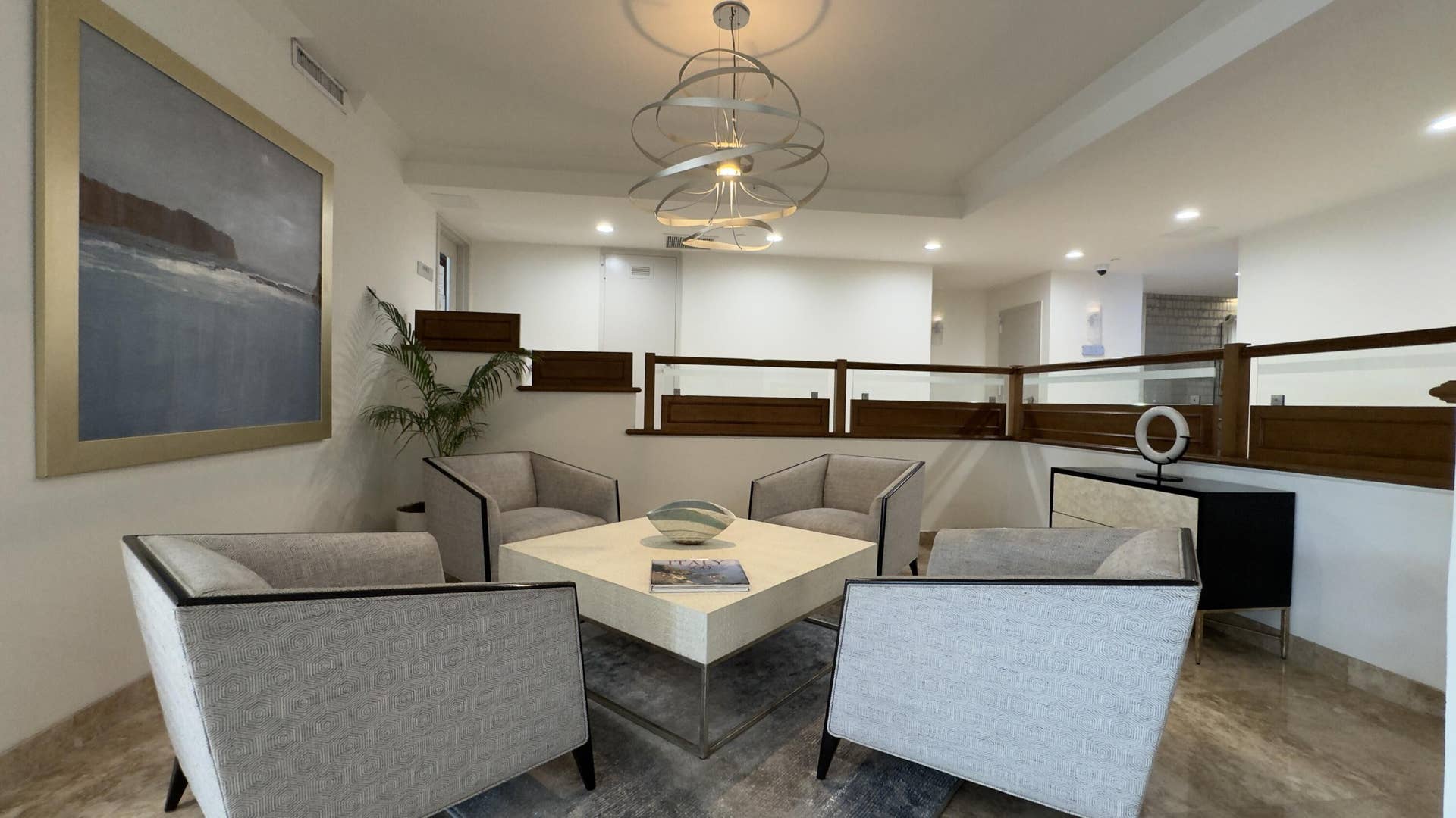 5200 N Ocean Boulevard, #511a, Lauderdale By The Sea, FL 33308 Lobby