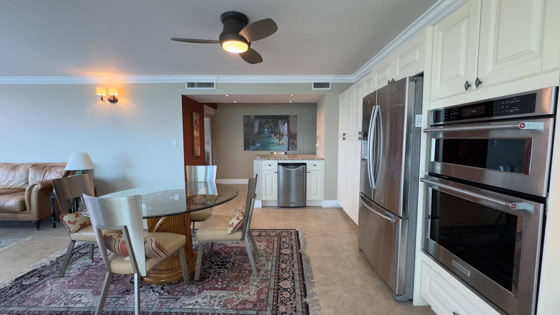 5200 N Ocean Boulevard, #511a, Lauderdale By The Sea, FL 33308 Kitchen