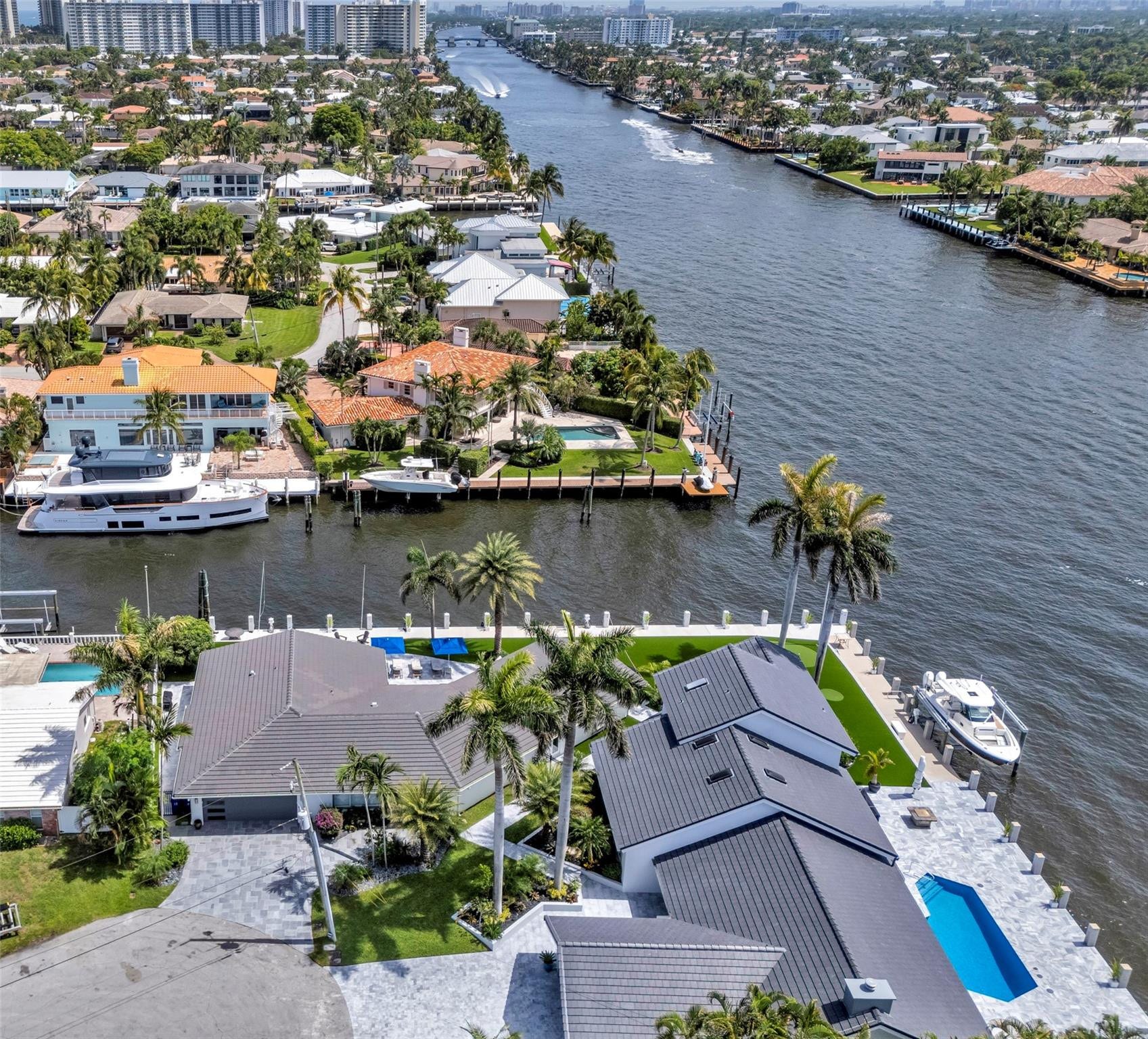 One of kind 3 Bedroom / 3.5 Bathroom Waterfront Estate all 1 Level with Intercostal Views and 150ft of dockage.