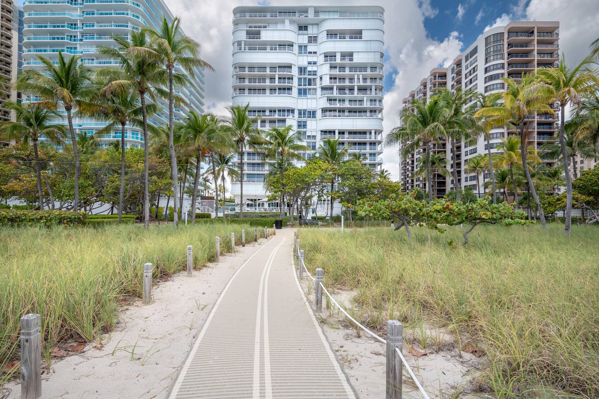 10155 Collins Avenue, #1401, Bal Harbour, FL 33154 10155 apt 1401-65