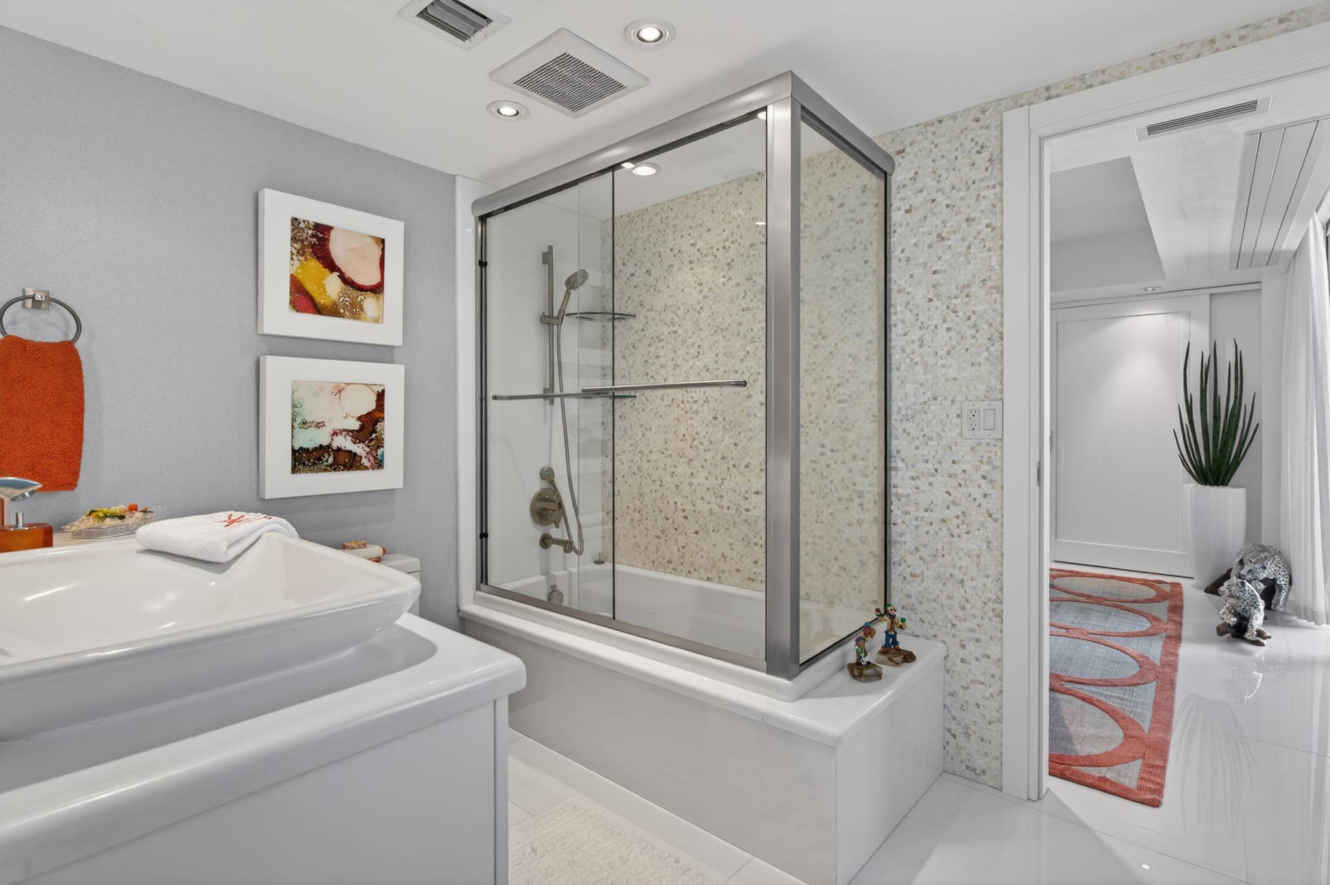 10155 Collins Avenue, #1401, Bal Harbour, FL 33154 10155 apt 1401-46