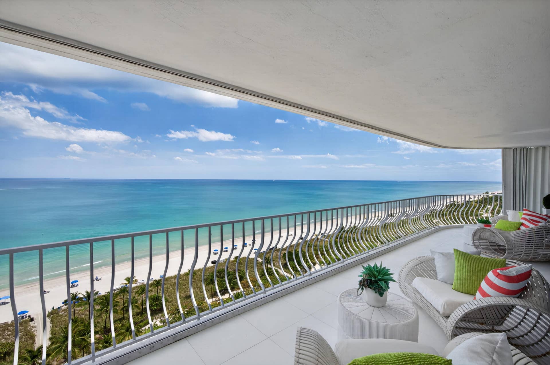 10155 Collins Avenue, #1401, Bal Harbour, FL 33154 10155 apt 1401-18