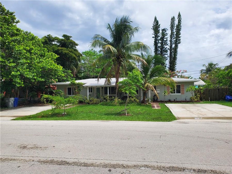 Property photo for 3204 NE 6th Street, Pompano Beach, FL