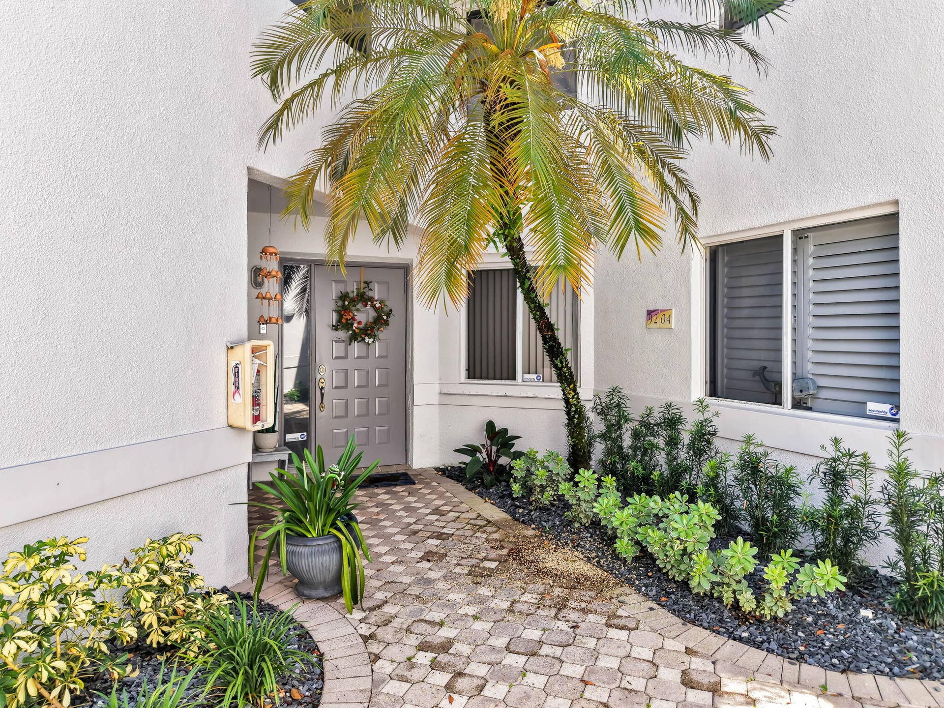 9204 NW 9th Court, Plantation, FL 33324 38-web-or-mls-DJI_20260514111535_0144_D