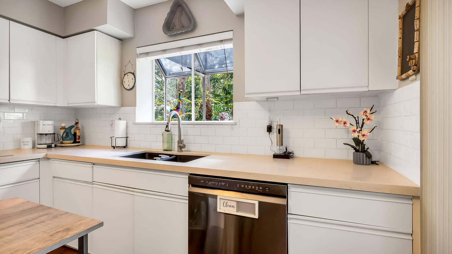 9204 NW 9th Court, Plantation, FL 33324 32-web-or-mls-DSC07873