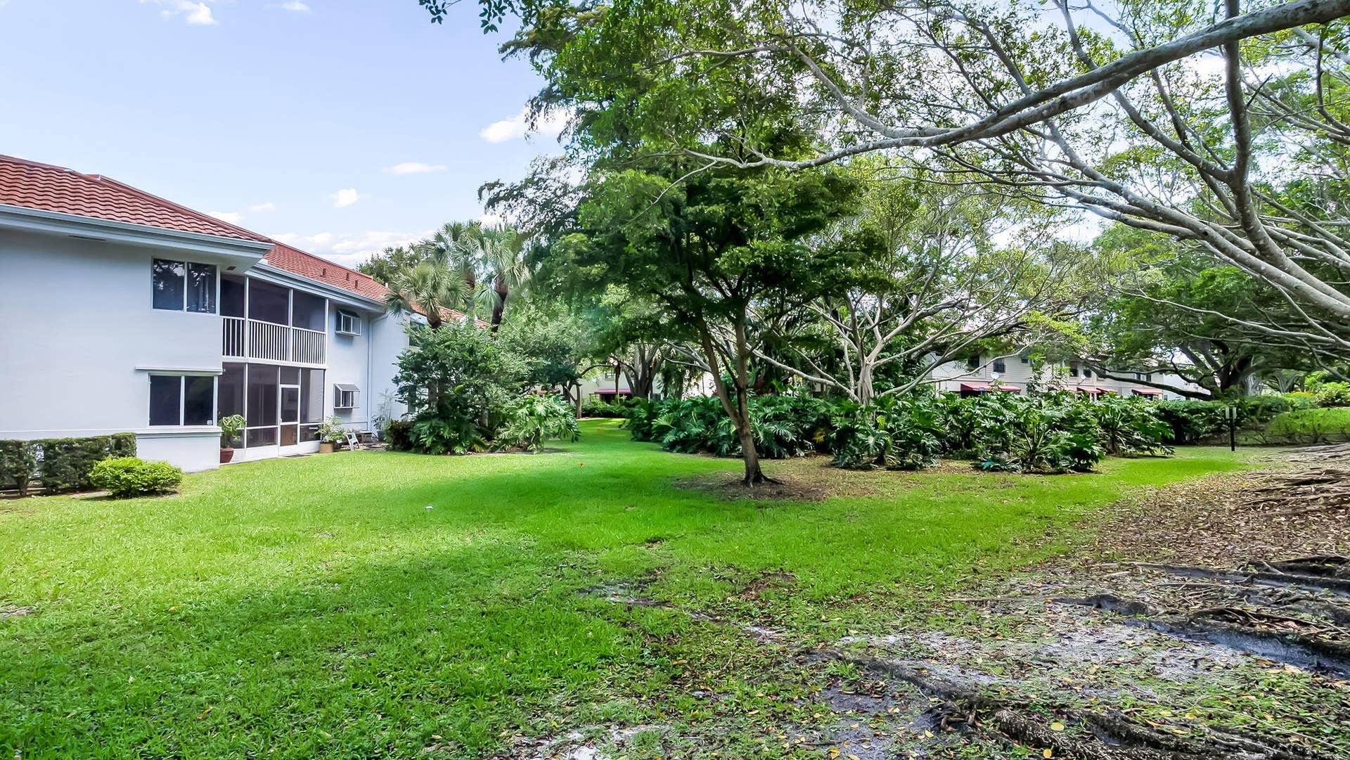 9204 NW 9th Court, Plantation, FL 33324 27-web-or-mls-DSC07858