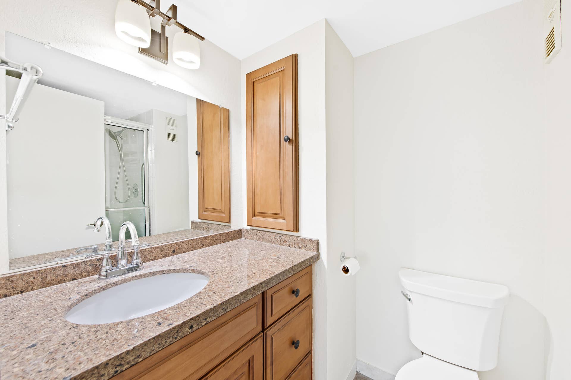 4505 S Ocean Boulevard, #303, Highland Beach, FL 33487 Guest bath