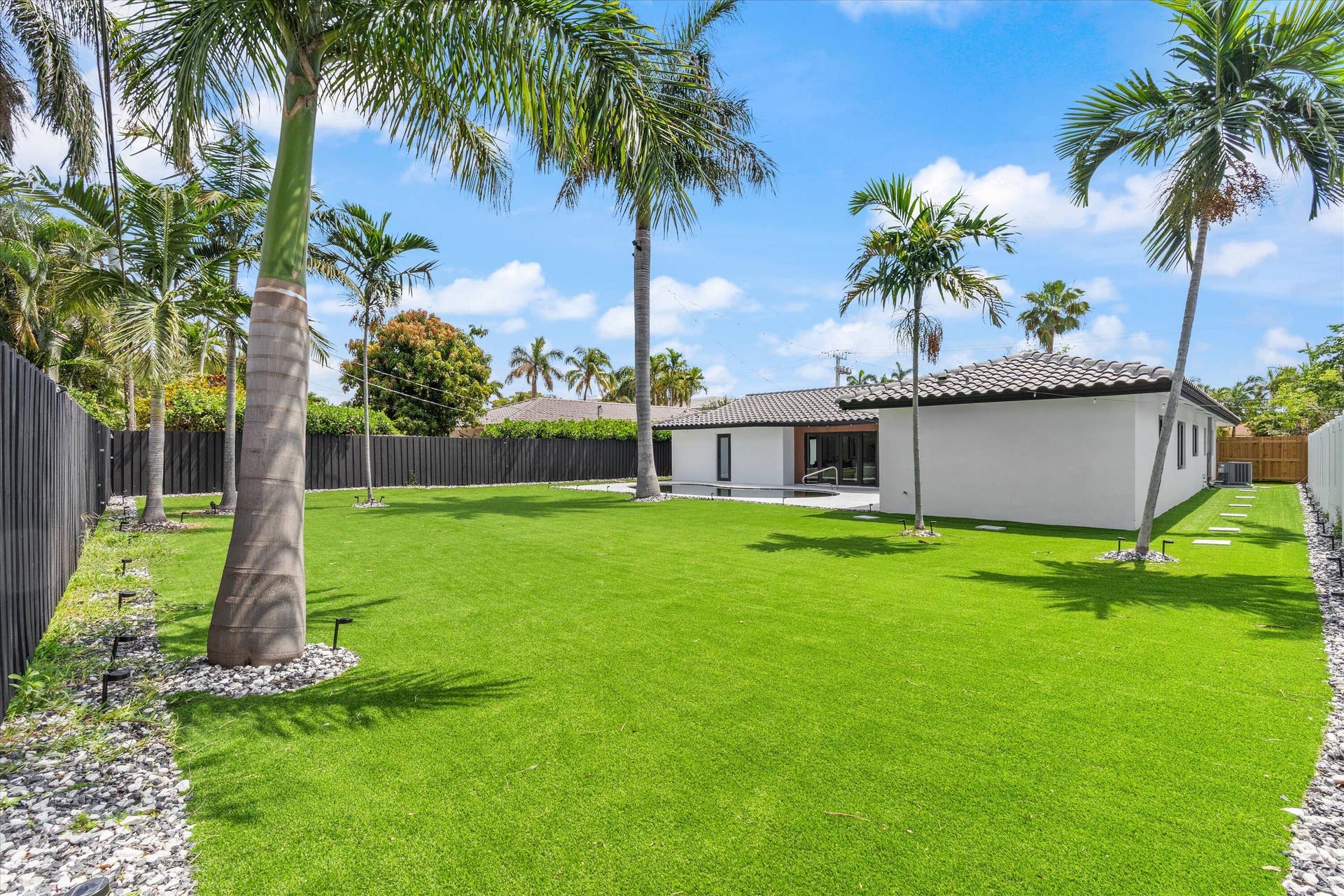 4721 Bayview Drive, Fort Lauderdale, FL 33308 27-4721 Bayview Drive Ft. Lauderdale, FL