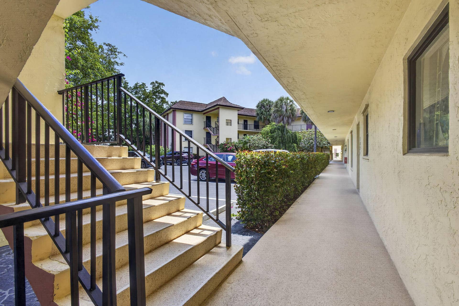 very wide stairway