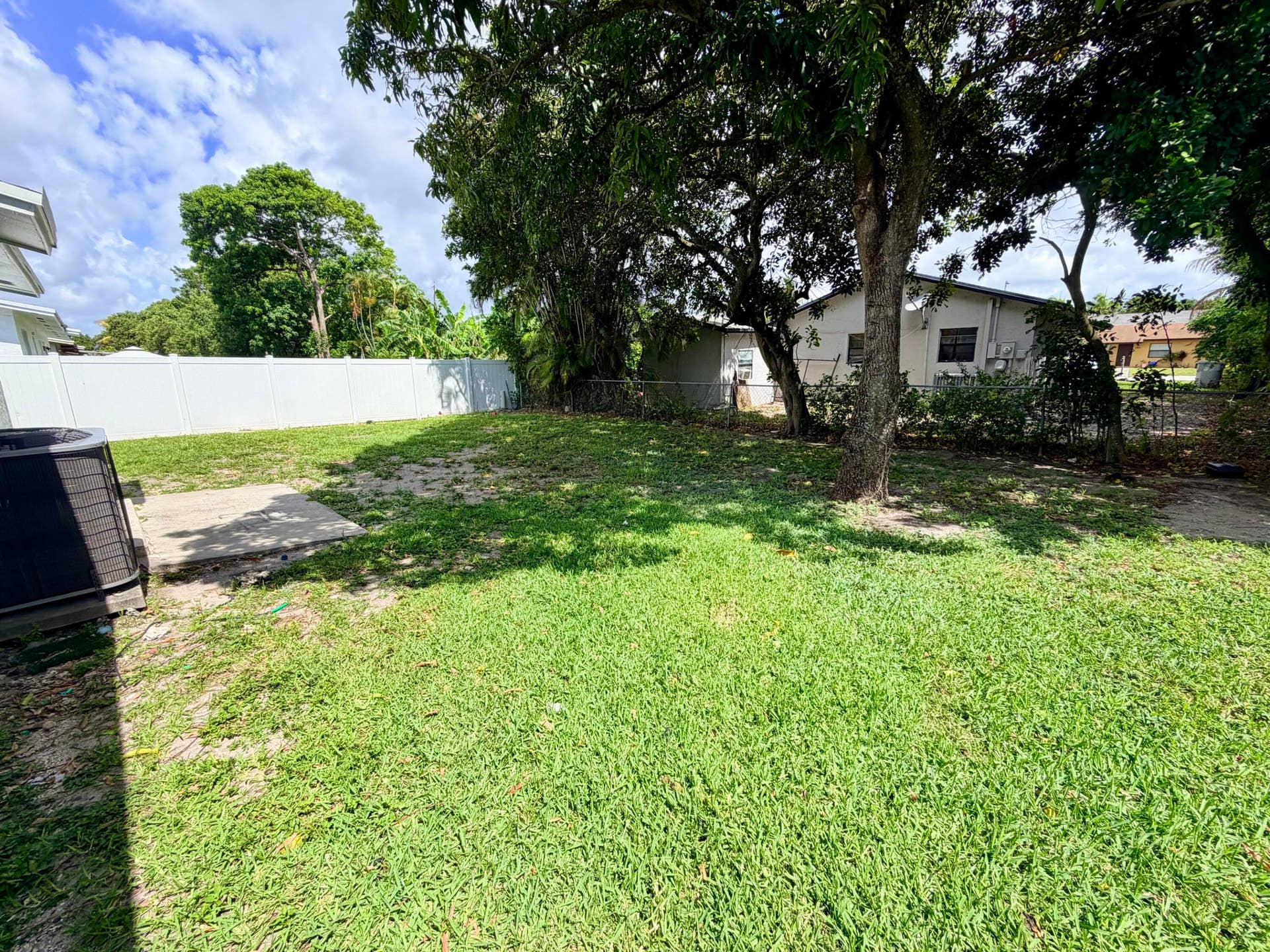 2811 NW 8th Street, Pompano Beach, FL 33069 IMG_1579