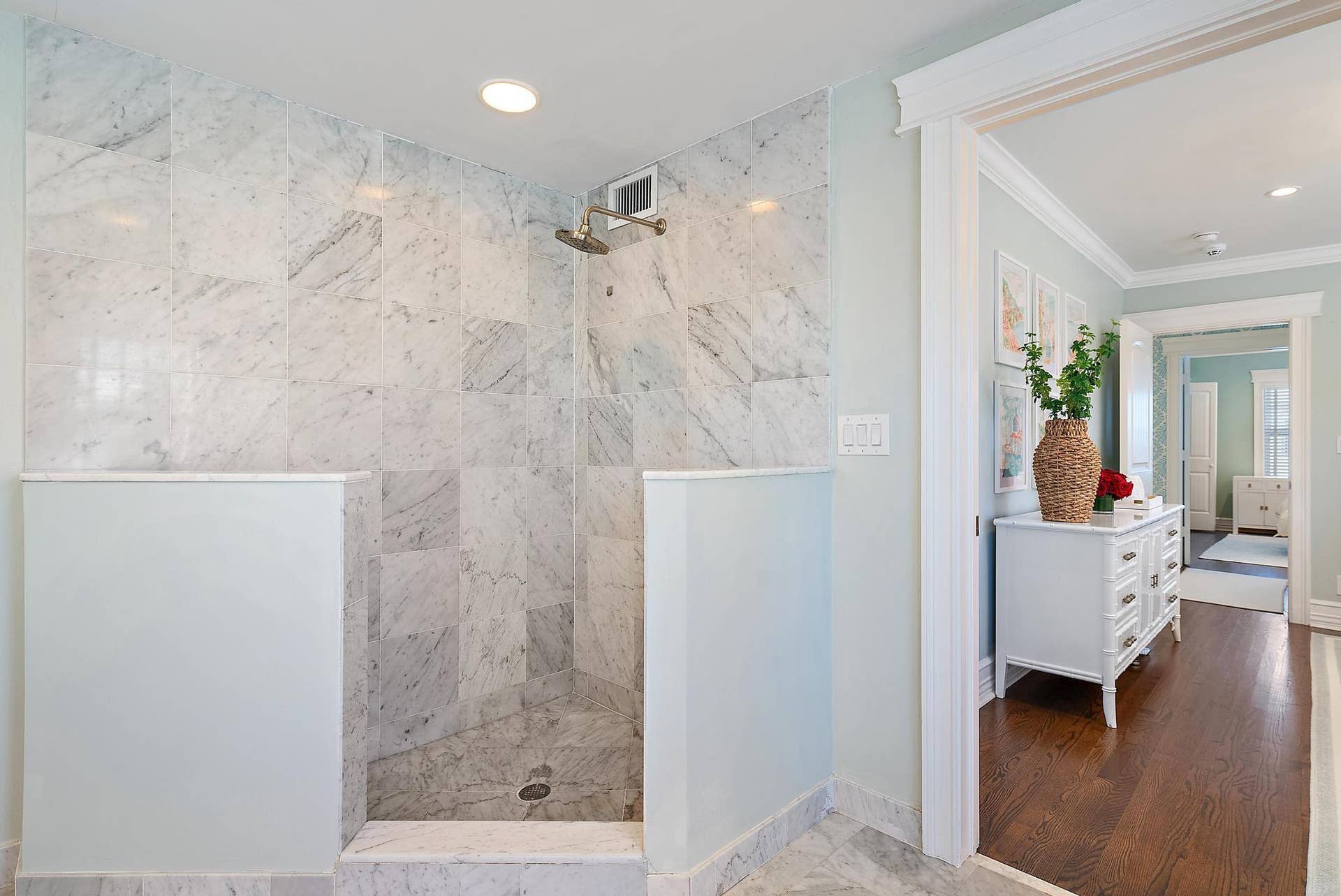 3109 Washington Road, West Palm Beach, FL 33405 Primary Bath