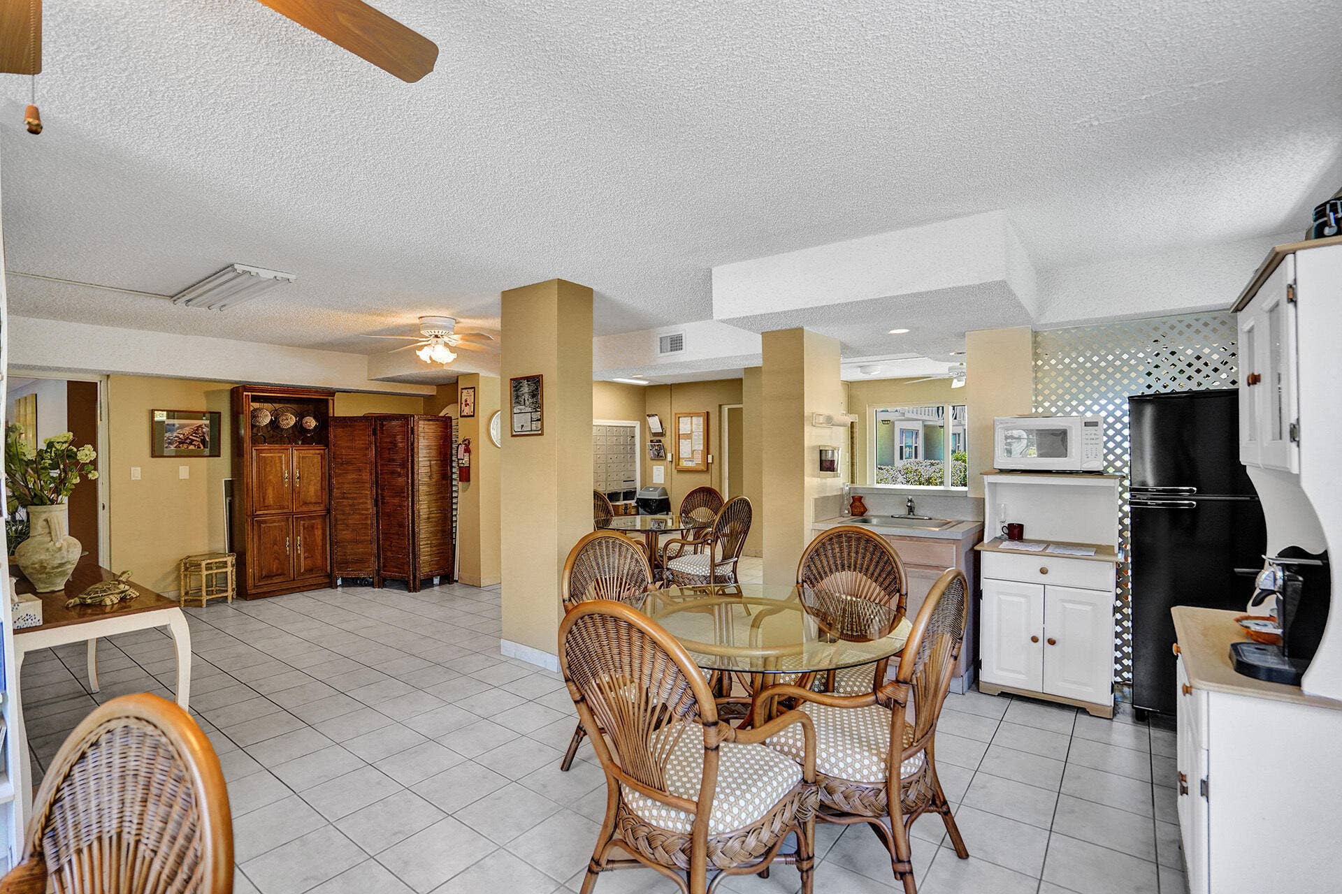 1169 Hillsboro, #203, Hillsboro Beach, Hillsboro Beach, FL 33062 ROY01910