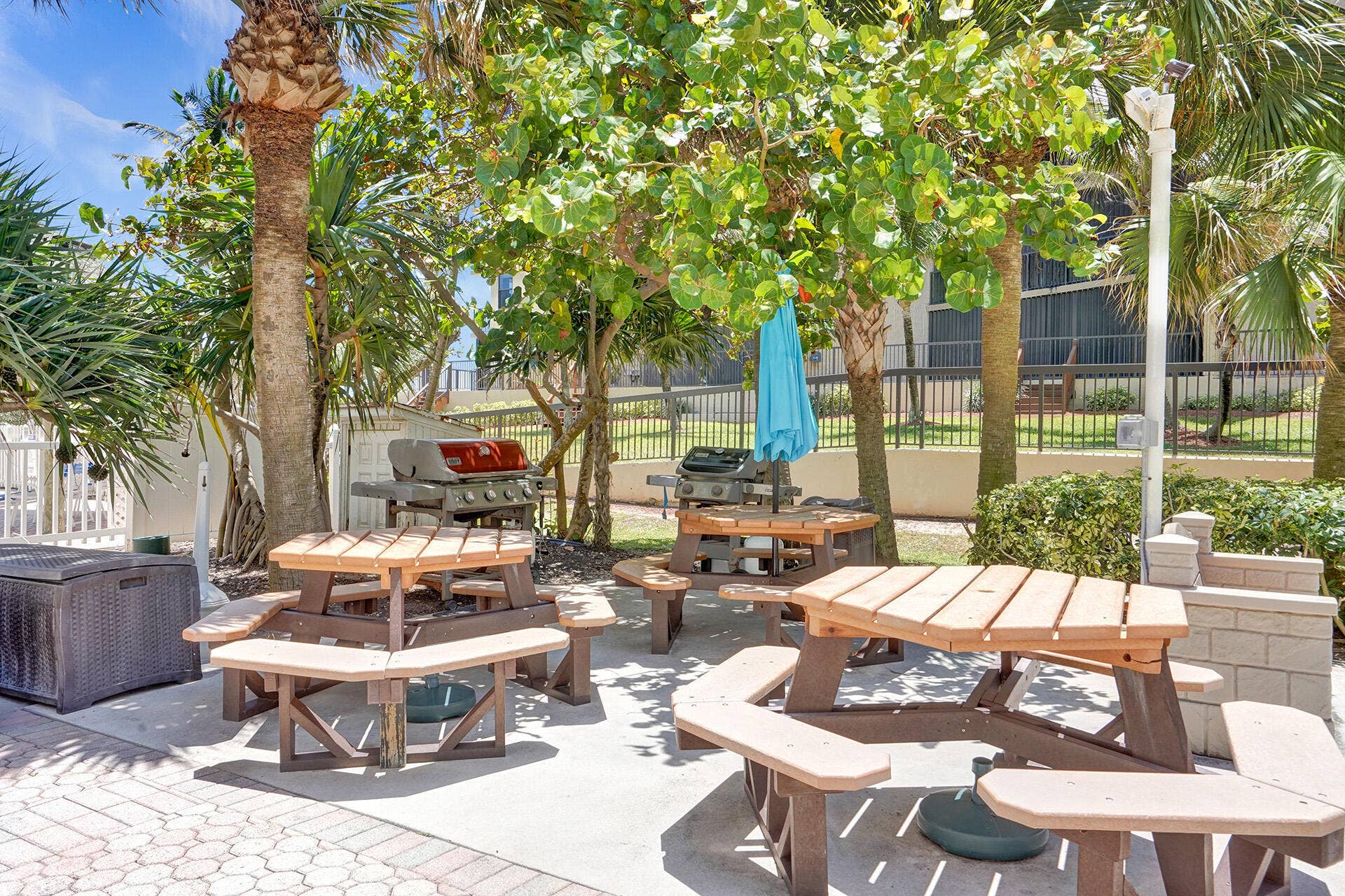 1169 Hillsboro, #203, Hillsboro Beach, Hillsboro Beach, FL 33062 ROY01919