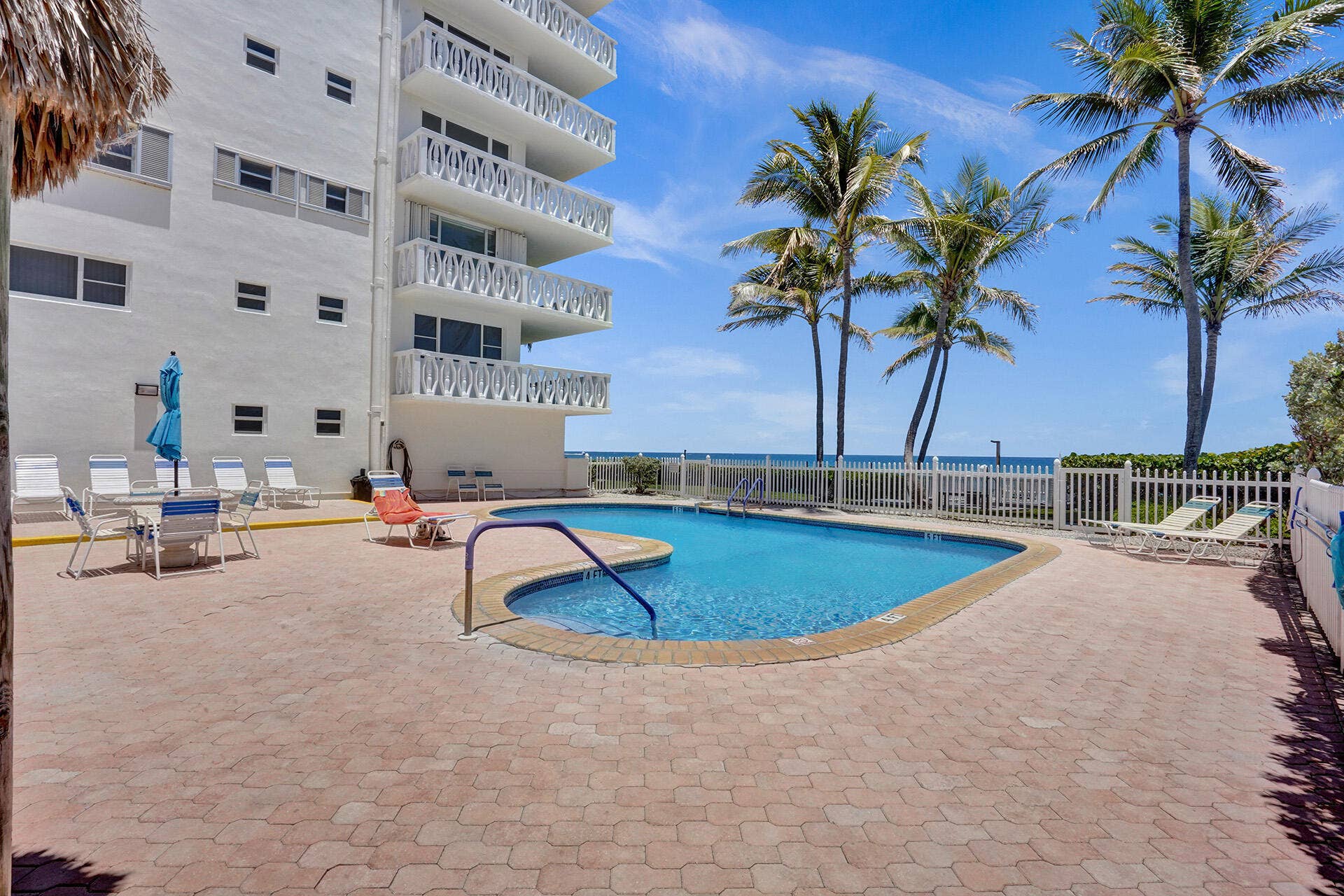 1169 Hillsboro, #203, Hillsboro Beach, Hillsboro Beach, FL 33062 ROY01925