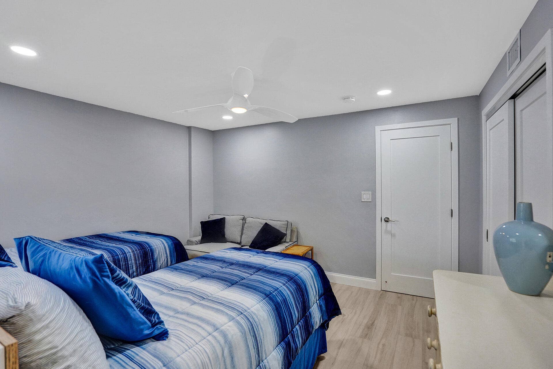 1169 Hillsboro, #203, Hillsboro Beach, Hillsboro Beach, FL 33062 ROY01775