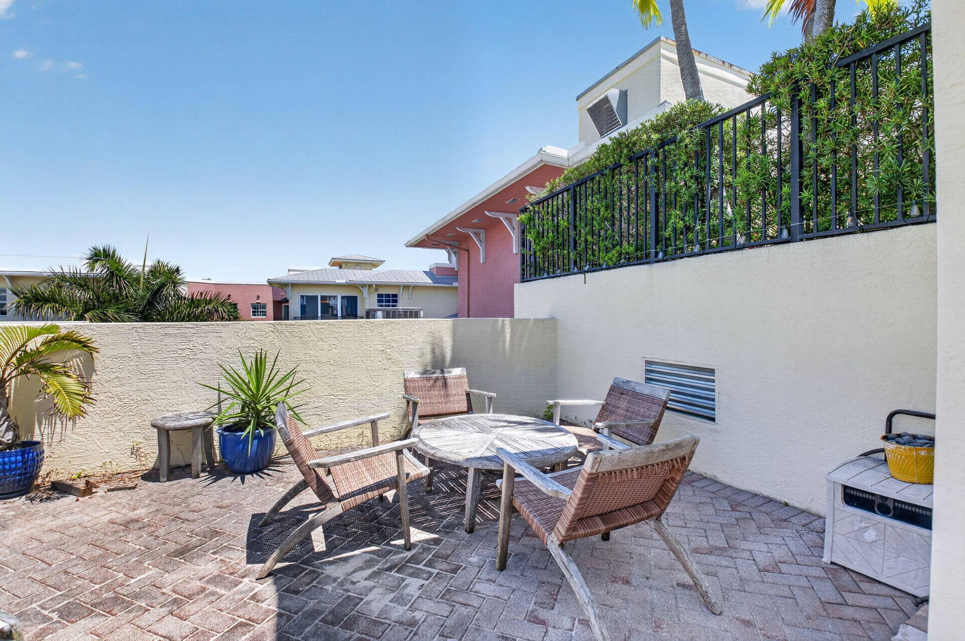 225 NE 1st Street, Delray Beach, FL 33444 33-web-or-mls-DSC_1967