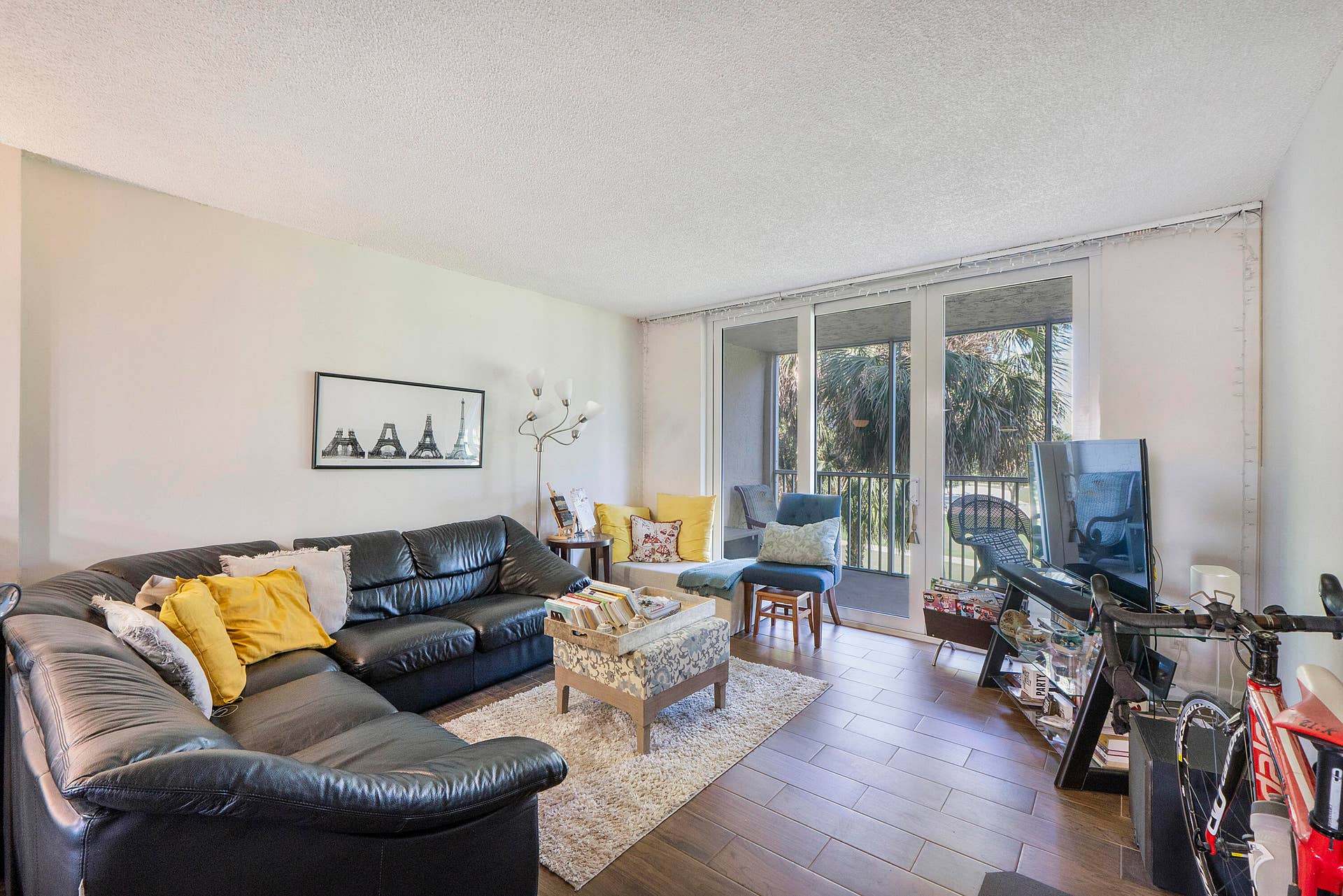 250 Jacaranda Dr u308_017