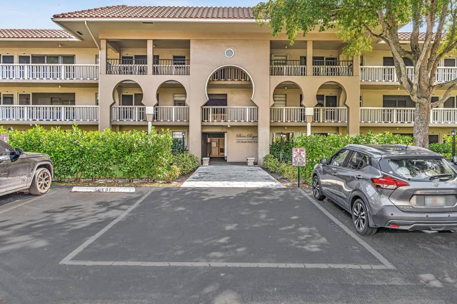 Property photo for 100 Royal Palm Way, #303, Boca Raton, FL