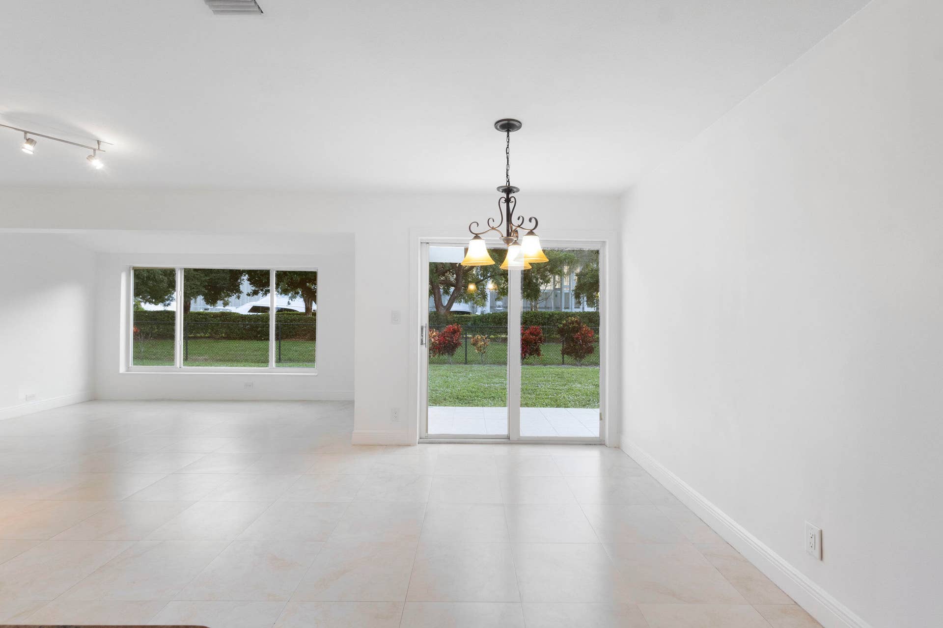 2940 NE 18th Street, Pompano Beach, FL 33062 15_img_0832